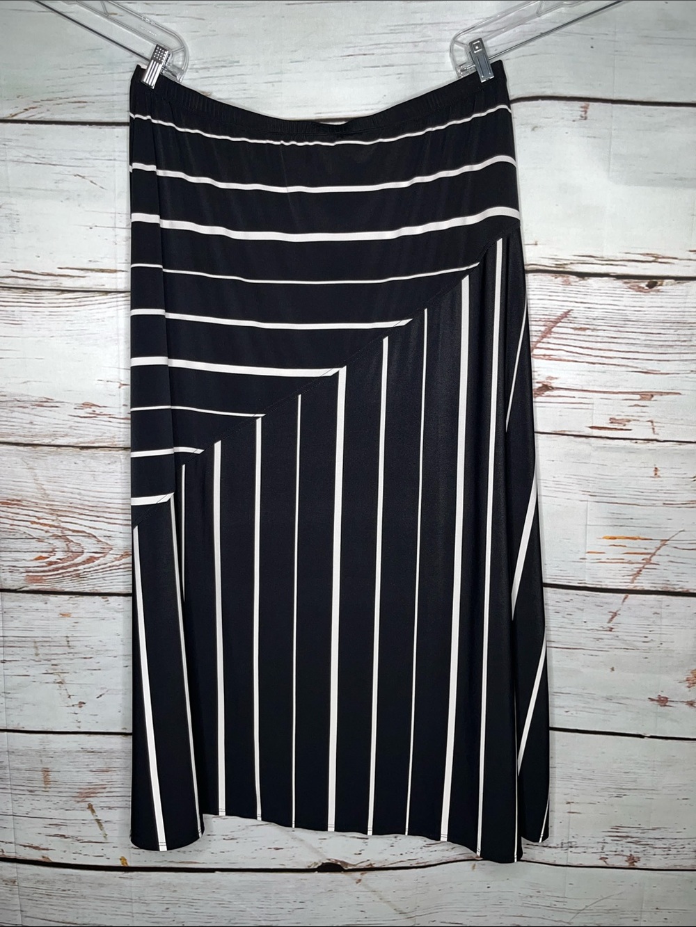 Susan Graver Size XL Black & White Stripe Liquid Knit Pull On Maxi Skirt